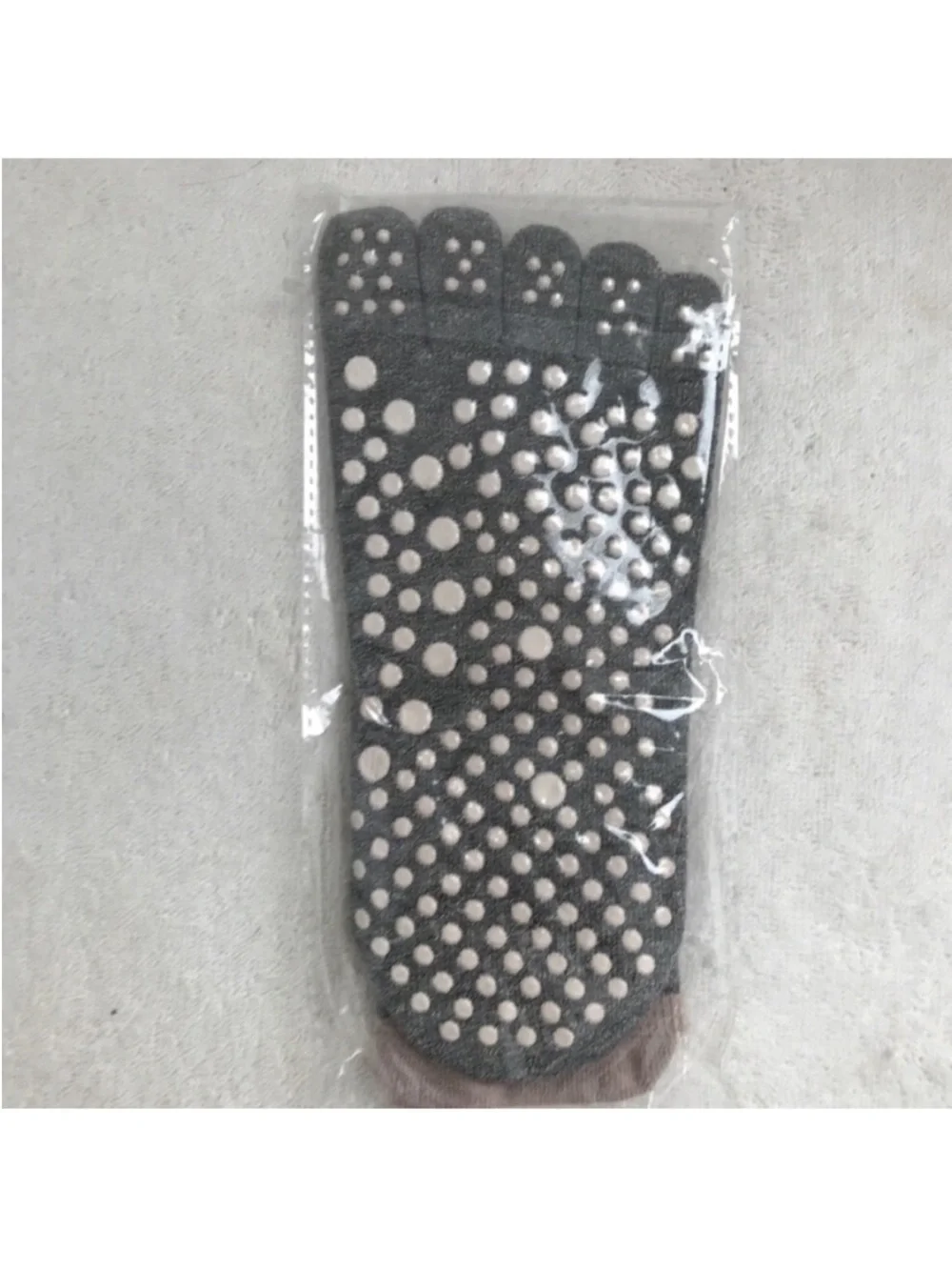 WOMENS GRIP TOE FOOTSIE PILATES WORKOUT STRETCH BREATHABLE SOCKS 6-8